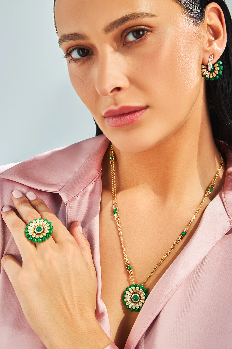 ALLEGRA BIG GREEN ENAMEL FLOWER PENDANT - Image 3