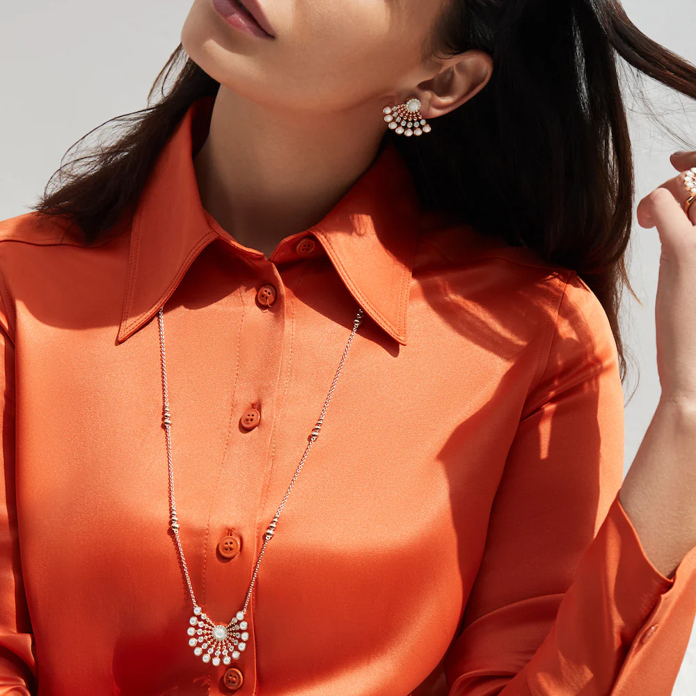 BUBBLES RAGGI MOTHER OF PEARL PENDANT - Image 4