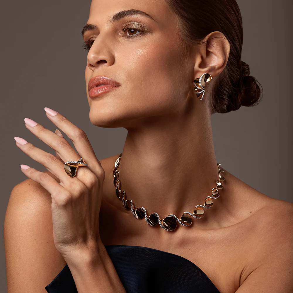 ELICA YELLOW GOLD CHOKER - Image 4