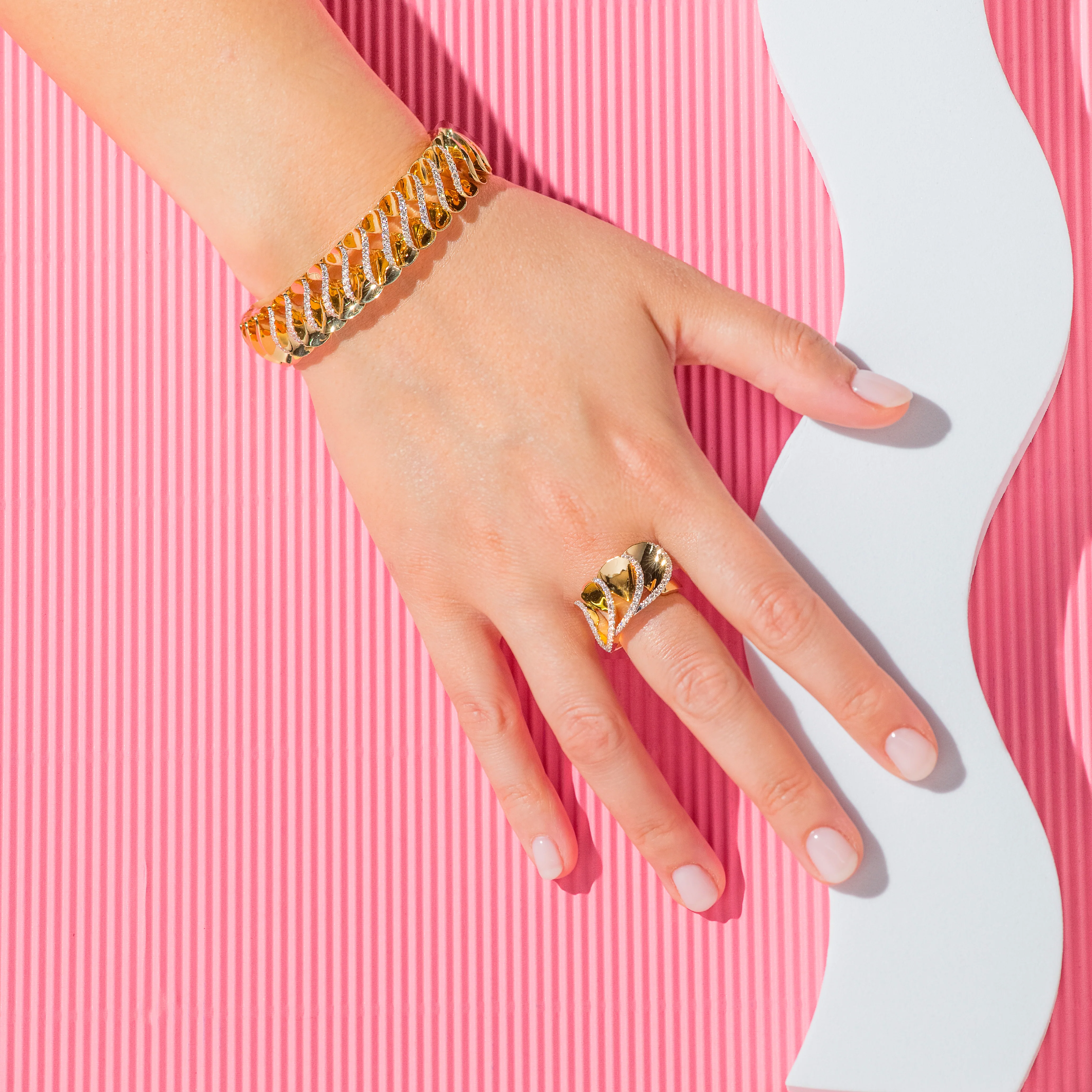 ELICA YELLOW GOLD RING - Image 4